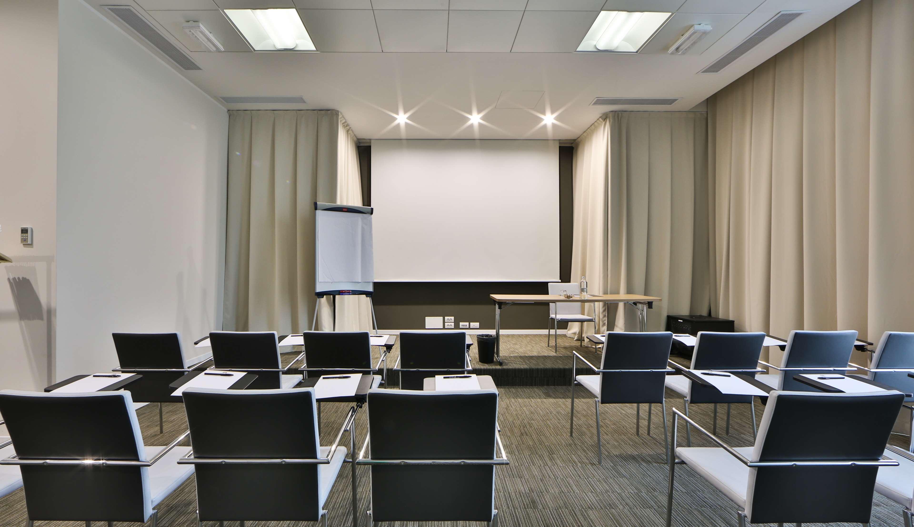 Western Premier Chc Airport 4* Genoa