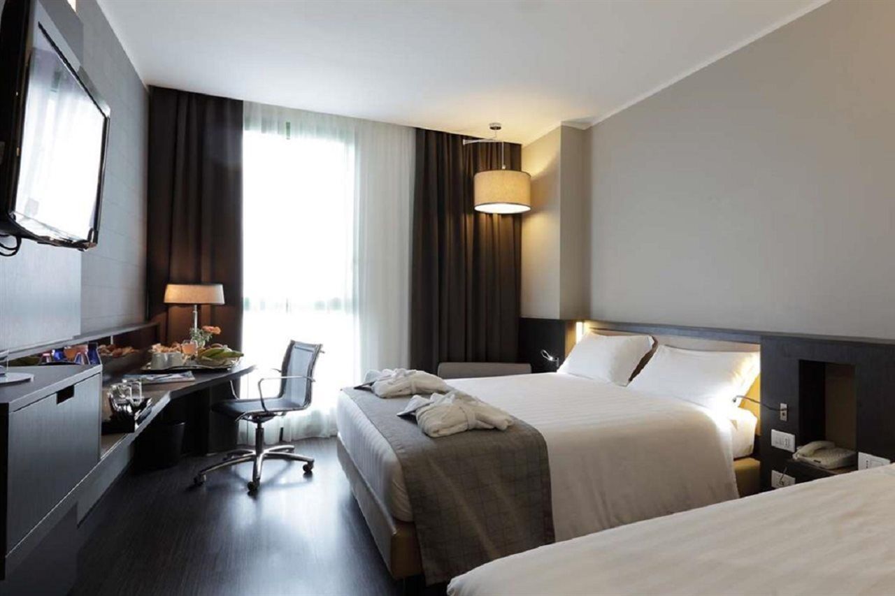 Hotel Western Premier Chc Airport Genoa